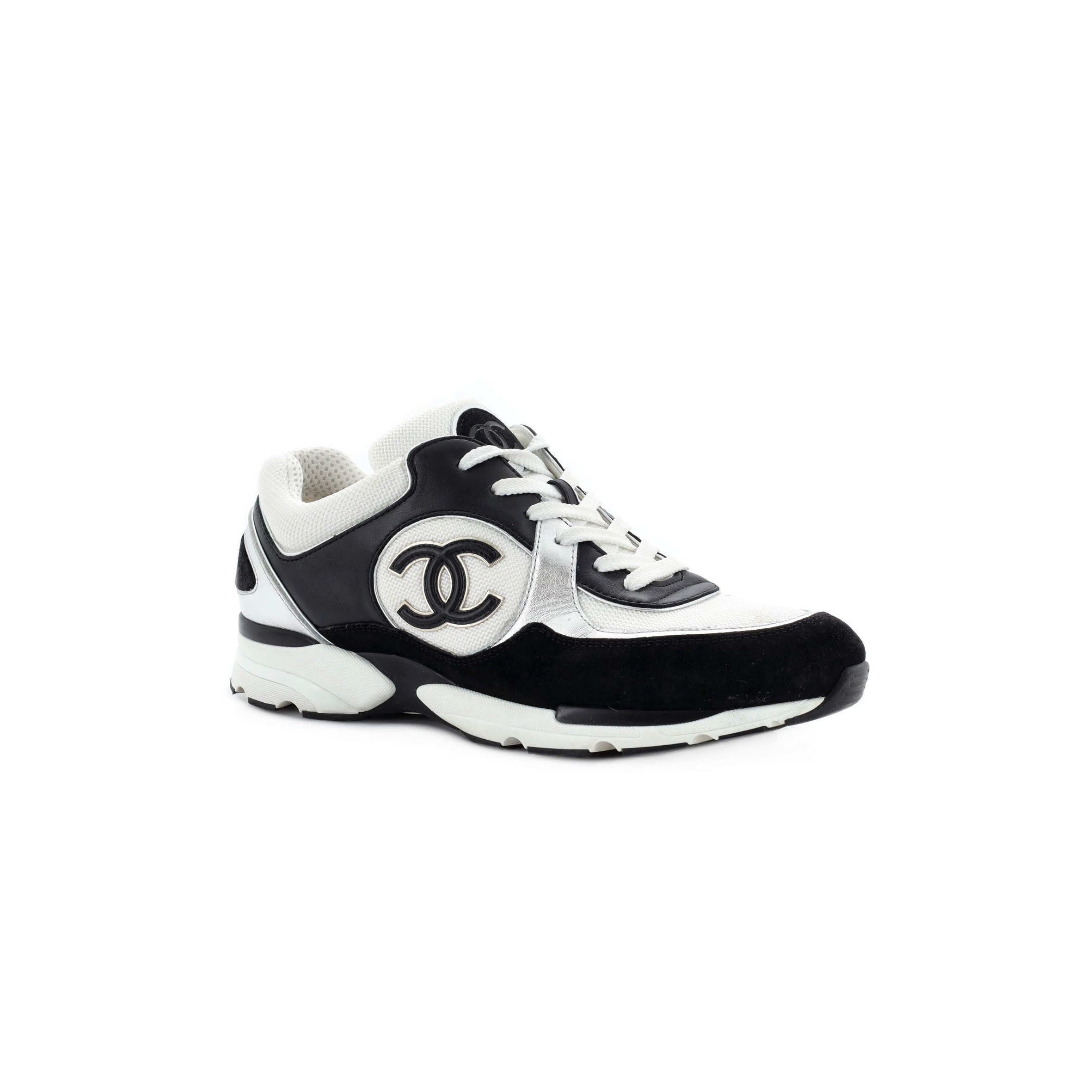 CHANEL WOMEN'S CC LOW-TOP SNEAKERS LEATHER AND FABRIC WITH SUEDE